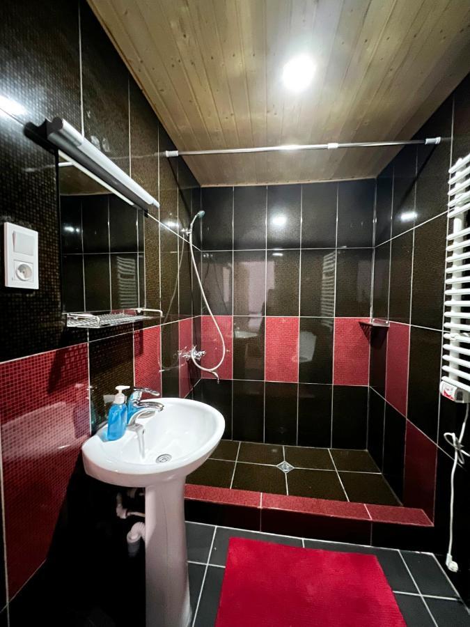 Guest House Svan-Ski Местия Экстерьер фото