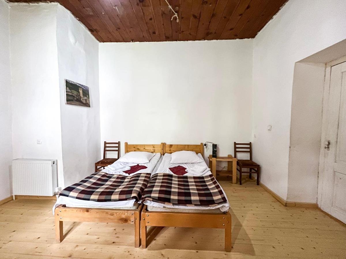 Guest House Svan-Ski Местия Экстерьер фото