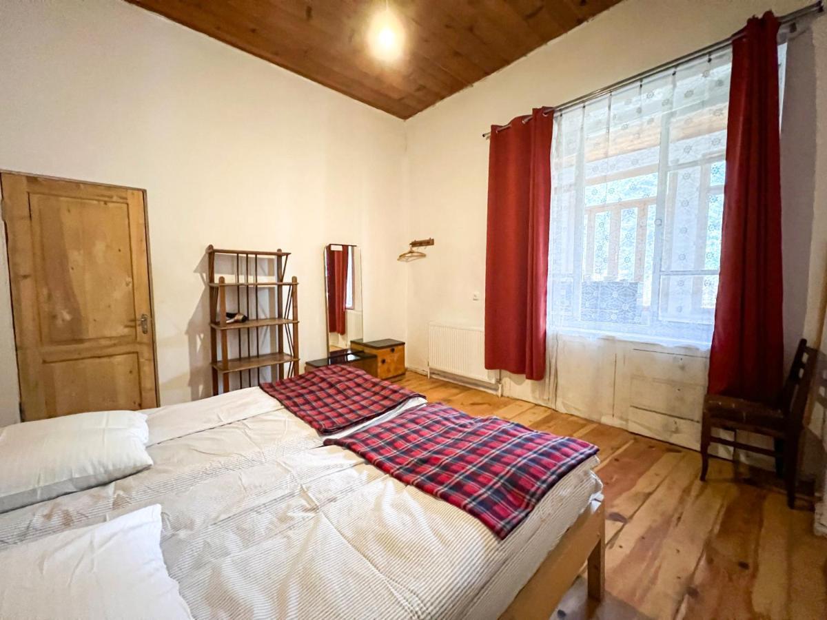 Guest House Svan-Ski Местия Экстерьер фото