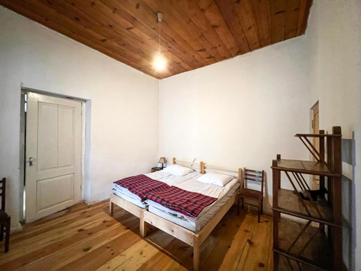 Guest House Svan-Ski Местия Экстерьер фото
