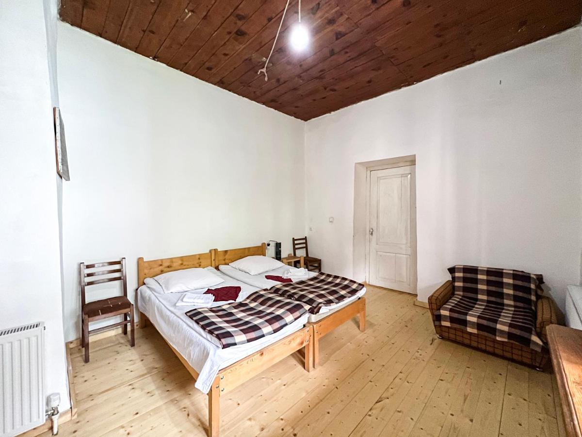 Guest House Svan-Ski Местия Экстерьер фото